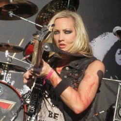 NITA STRAUSS