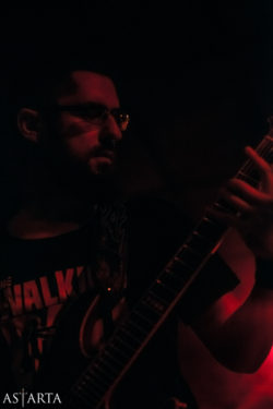 Severed Hand-15
