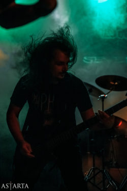Severed Hand-8
